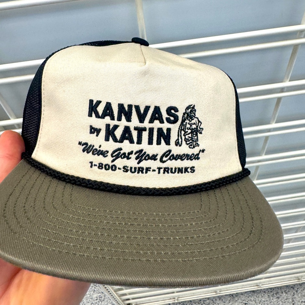 Katin hat - Picture 1 of 2